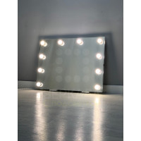 Гримерное зеркало настенное без рамы 60x80 с LED лампами премиум